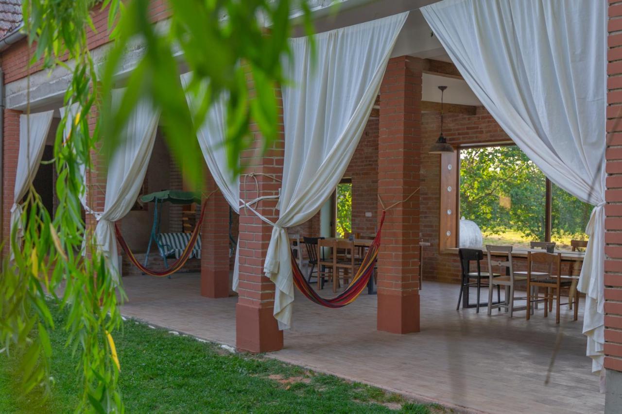 Drenje  Garden Holiday Home מראה חיצוני תמונה