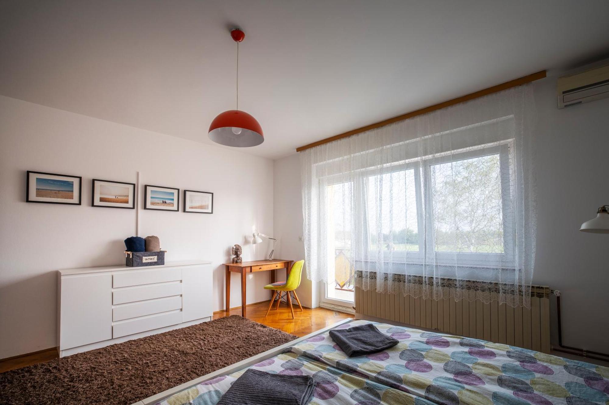 Drenje  Garden Holiday Home מראה חיצוני תמונה